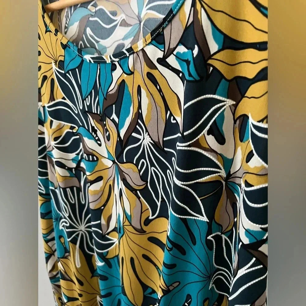 Amana sleeves tie top size Large - Excellent condition - Picture 2 of 7